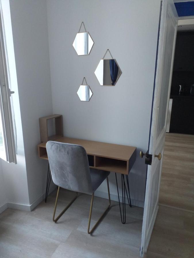Les Volets Bleus - Refaits à neuf, deux appartements et un studio, Jardin Bourges Extérieur photo
